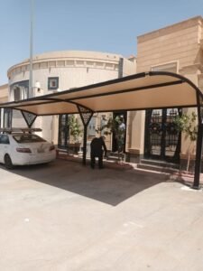 تركيب مظلات كابولي لسيارات في حي النسيم img 20260802 wa0053